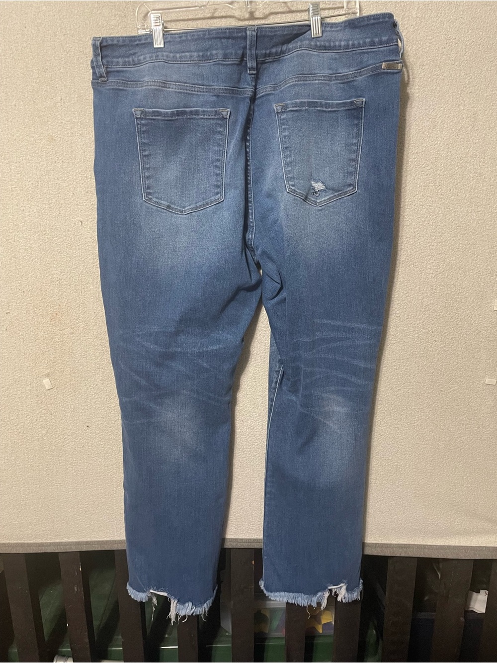 KanCan Mid-Blue Washed Jeans - Picture 2 of 4